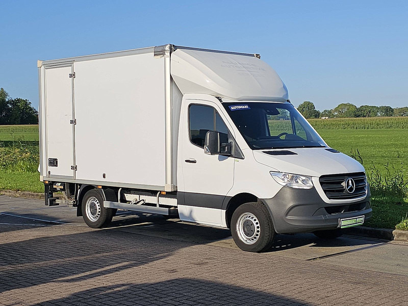 Mercedes-Benz Sprinter 314 ac automaat EURO6 - Autoutilitară box: Foto 5 Mercedes-Benz Sprinter 314 ac automaat EURO6 - Autoutilitară box: Foto 5