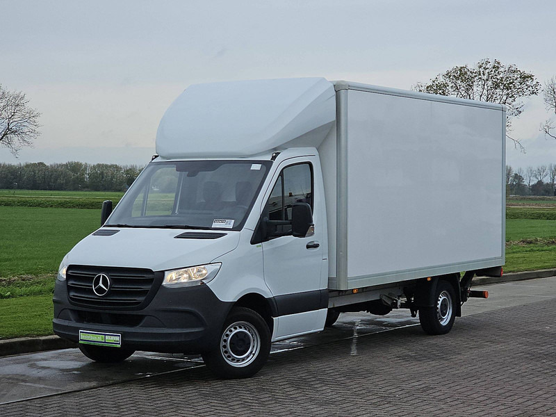 Mercedes-Benz Sprinter 315 Bakwagen Laadklep! - Autoutilitară box: Foto 2 Mercedes-Benz Sprinter 315 Bakwagen Laadklep! - Autoutilitară box: Foto 2