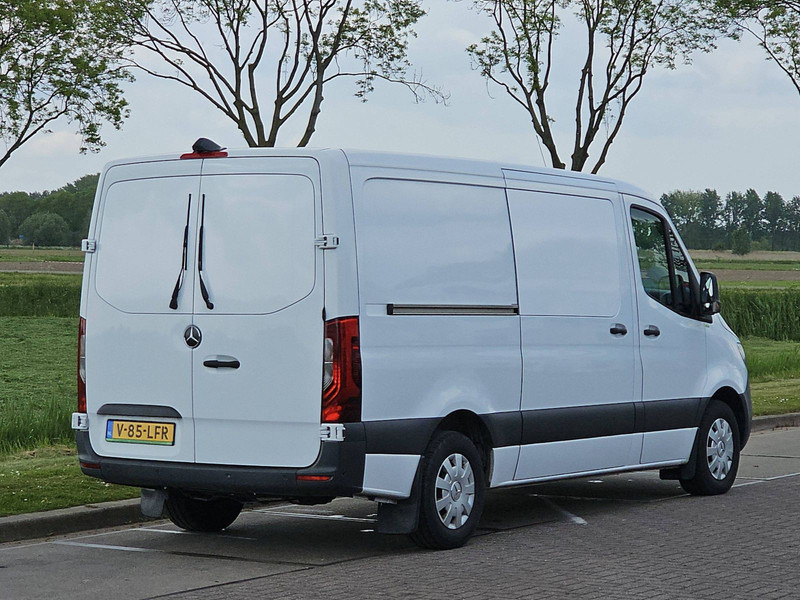 Mercedes-Benz Sprinter 316 L2 LED Distronic Aut - Dubă: Foto 3 Mercedes-Benz Sprinter 316 L2 LED Distronic Aut - Dubă: Foto 3