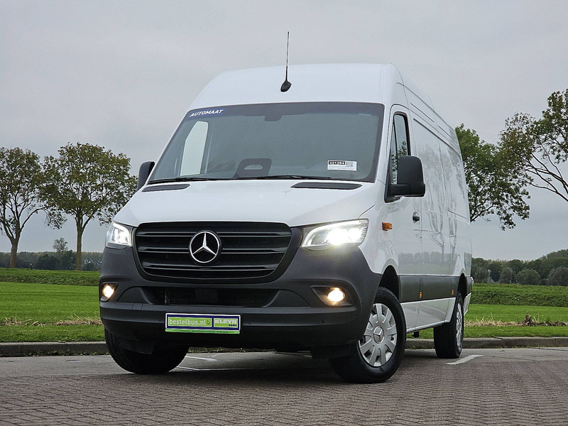 Mercedes-Benz Sprinter 317 L2H2 LED Mbux Navi - Dubă: Foto 1 Mercedes-Benz Sprinter 317 L2H2 LED Mbux Navi - Dubă: Foto 1