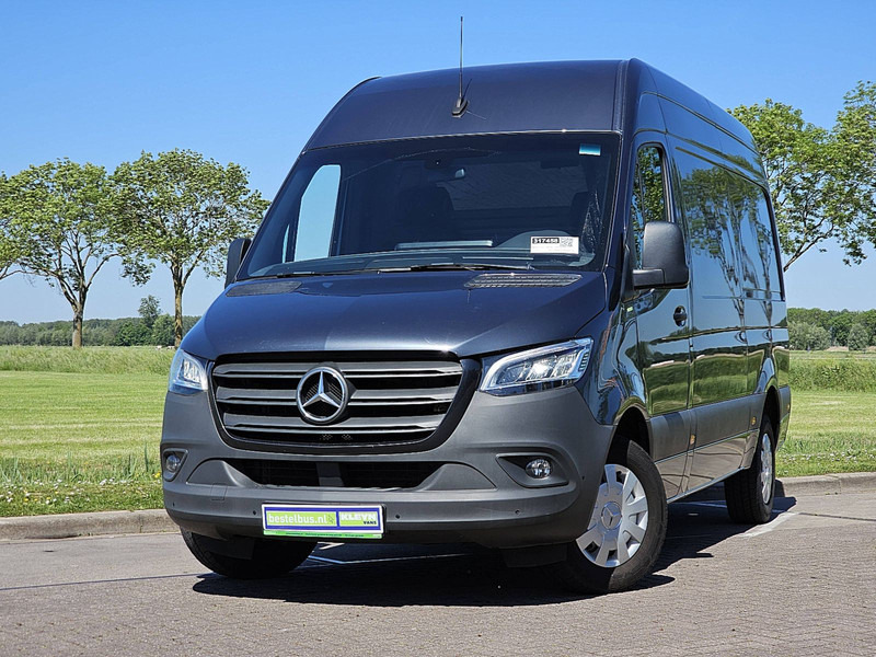 Mercedes-Benz Sprinter 317 L2H2 LED Navi ! - Autoutilitară compactă: Foto 1 Mercedes-Benz Sprinter 317 L2H2 LED Navi ! - Autoutilitară compactă: Foto 1
