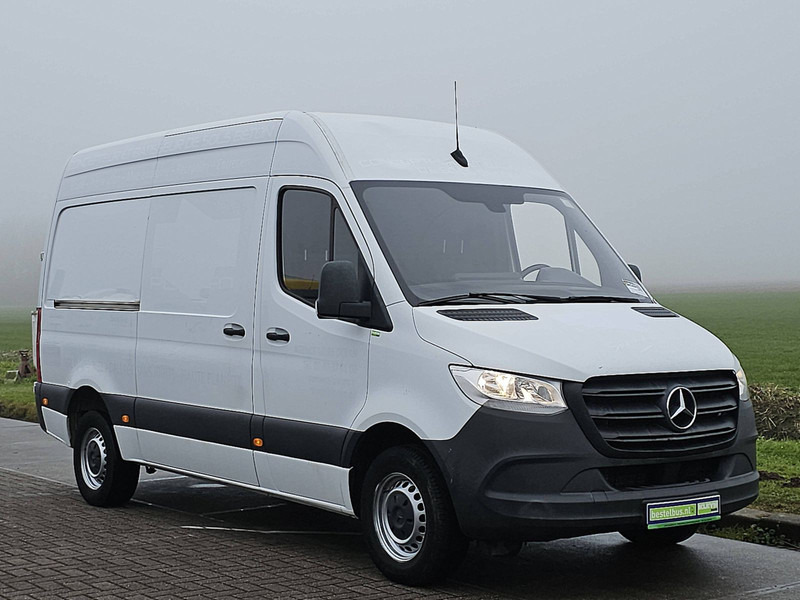 Mercedes-Benz Sprinter 317 L2H2 Mbux Automaat! - Dubă: Foto 5 Mercedes-Benz Sprinter 317 L2H2 Mbux Automaat! - Dubă: Foto 5