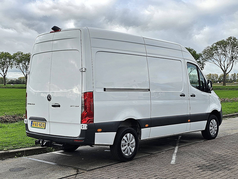 Mercedes-Benz Sprinter 317 L2H2 Mbux Trekhaak ! - Dubă: Foto 3 Mercedes-Benz Sprinter 317 L2H2 Mbux Trekhaak ! - Dubă: Foto 3