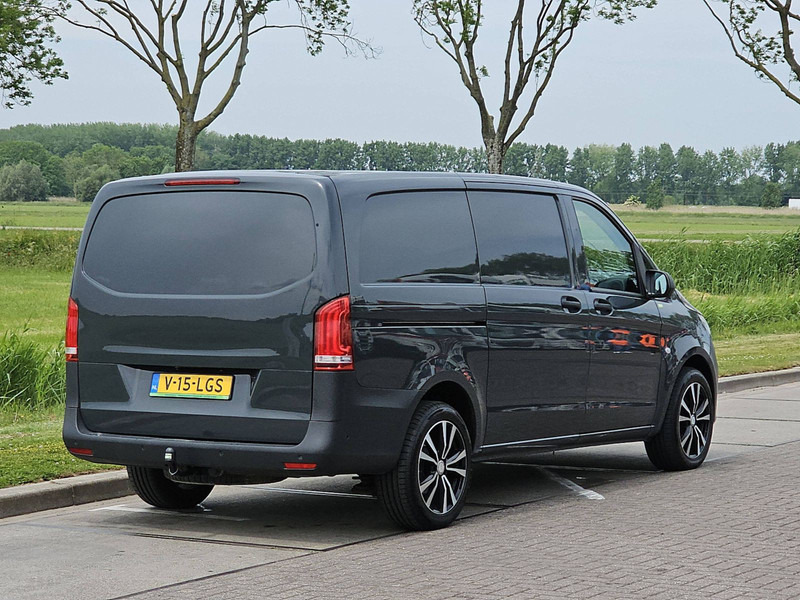 Mercedes-Benz Vito 119 CDI L2 4Matic 4x4 LED - Autoutilitară compactă: Foto 3 Mercedes-Benz Vito 119 CDI L2 4Matic 4x4 LED - Autoutilitară compactă: Foto 3
