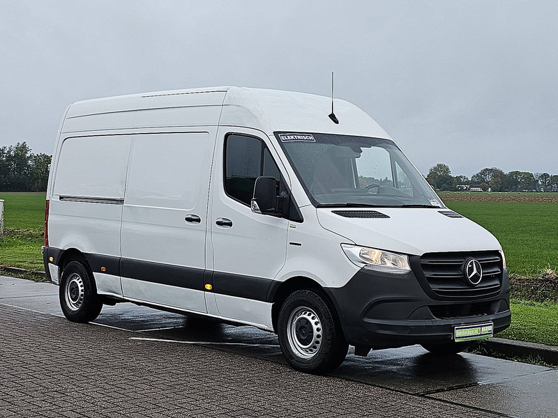 Mercedes-Benz eSprinter  L2H2 Elektrisch AC! - Dubă, Autoutilitară electrică: Foto 5 Mercedes-Benz eSprinter  L2H2 Elektrisch AC! - Dubă, Autoutilitară electrică: Foto 5
