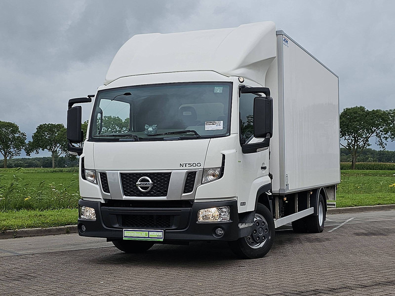 Nissan NT500 ac 3.0 EURO6 - Autoutilitară box: Foto 1 Nissan NT500 ac 3.0 EURO6 - Autoutilitară box: Foto 1