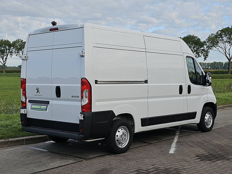 Peugeot Boxer 2.2 BHDI 120 L2H2 PREM. - Dubă: Foto 3 Peugeot Boxer 2.2 BHDI 120 L2H2 PREM. - Dubă: Foto 3