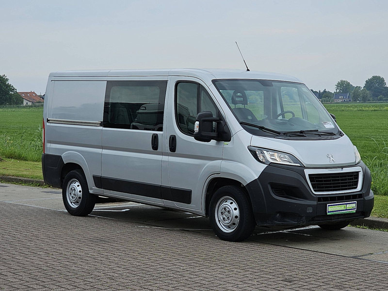 Peugeot Boxer 2.2 HDI DC EURO6 - Dubă: Foto 5 Peugeot Boxer 2.2 HDI DC EURO6 - Dubă: Foto 5