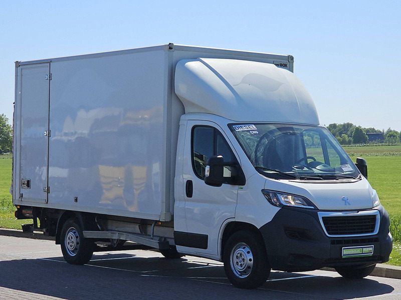 Peugeot Boxer 335 ac EURO6 - Autoutilitară box: Foto 5 Peugeot Boxer 335 ac EURO6 - Autoutilitară box: Foto 5