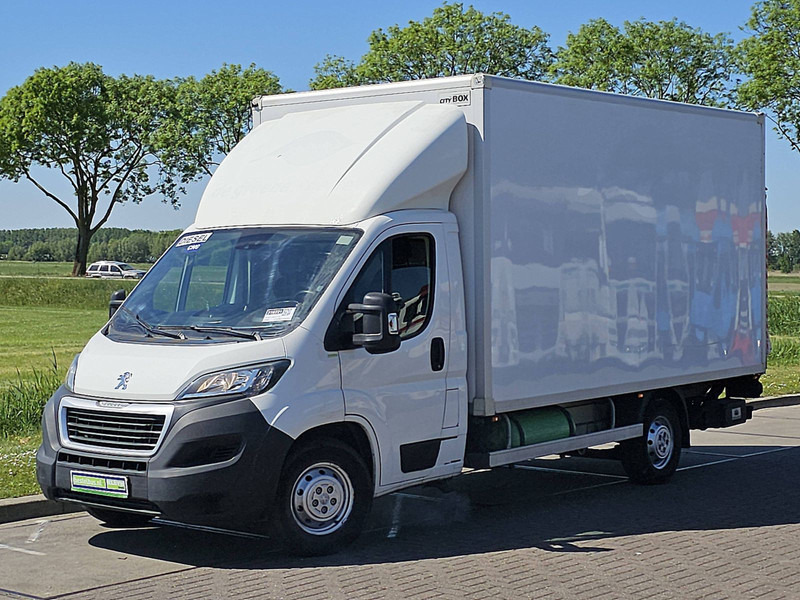 Peugeot Boxer 335 ac EURO6 - Autoutilitară box: Foto 2 Peugeot Boxer 335 ac EURO6 - Autoutilitară box: Foto 2