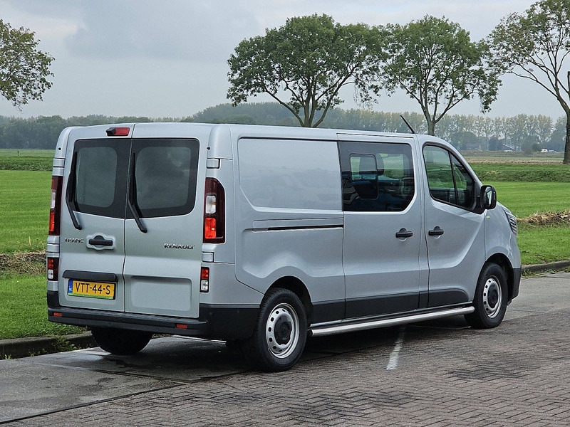 Renault Trafic 2.0 DCI L2 Dubbel Cabine NAP - Autoutilitară compactă: Foto 3 Renault Trafic 2.0 DCI L2 Dubbel Cabine NAP - Autoutilitară compactă: Foto 3