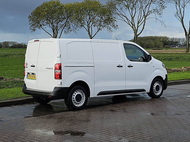 Toyota pro-ace 2.0 L2H1 Navi Euro6 NAP! - Autoutilitară compactă: Foto 3 Toyota pro-ace 2.0 L2H1 Navi Euro6 NAP! - Autoutilitară compactă: Foto 3