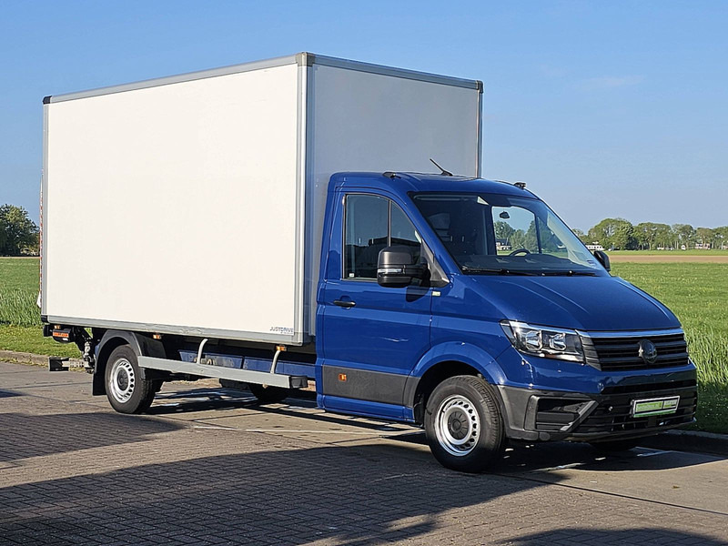 Volkswagen Crafter 35 2.0 ac EURO6 - Autoutilitară box: Foto 5 Volkswagen Crafter 35 2.0 ac EURO6 - Autoutilitară box: Foto 5