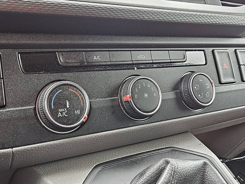 Autoutilitară compactă Volkswagen Transporter 2.0 TDI L2H1 2XZijdeur T6.1!: Foto 11
