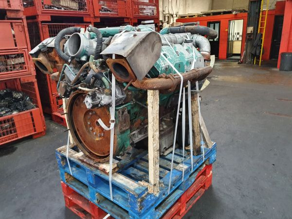 Deutz TCD2015 V08 - Motor pentru Echipament industrial: Foto 5 Deutz TCD2015 V08 - Motor pentru Echipament industrial: Foto 5