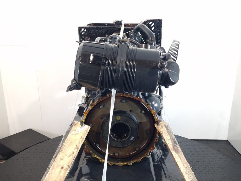 Iveco FPT F5CE9454E*A Engine (Plant) - Motor pentru Utilaje constructii: Foto 3 Iveco FPT F5CE9454E*A Engine (Plant) - Motor pentru Utilaje constructii: Foto 3