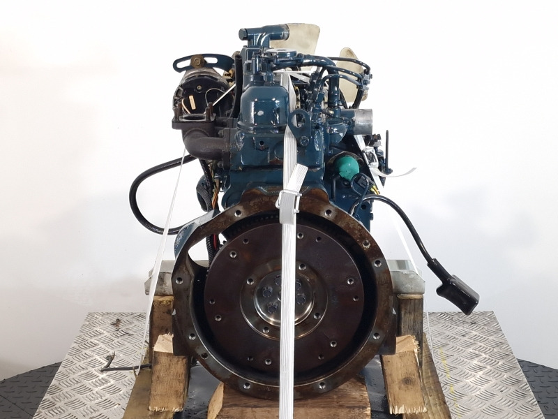 Kubota D1005 Engine (Industrial) - Motor pentru Echipament industrial: Foto 3 Kubota D1005 Engine (Industrial) - Motor pentru Echipament industrial: Foto 3