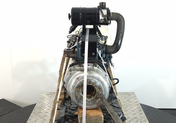 Kubota V1505-EU3 Engine (Plant) - Motor pentru Utilaje constructii: Foto 2 Kubota V1505-EU3 Engine (Plant) - Motor pentru Utilaje constructii: Foto 2