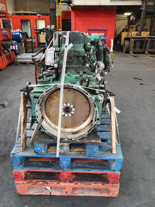 Volvo D7F - Motor pentru Camion: Foto 2 Volvo D7F - Motor pentru Camion: Foto 2