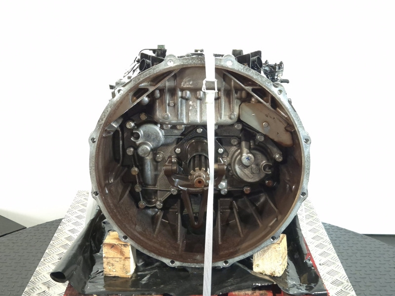 ZF Astronic 12AS2330TD Gearbox - Cutie de viteze: Foto 2 ZF Astronic 12AS2330TD Gearbox - Cutie de viteze: Foto 2