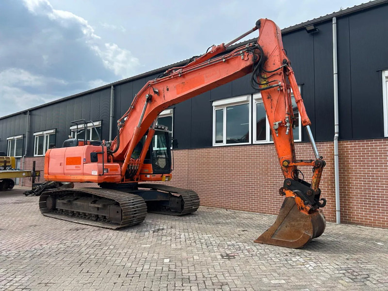 Komatsu PC 210LC-10 - Excavator pe şenile: Foto 4 Komatsu PC 210LC-10 - Excavator pe şenile: Foto 4