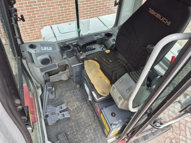 Takeuchi TB250 - Mini excavator: Foto 5 Takeuchi TB250 - Mini excavator: Foto 5