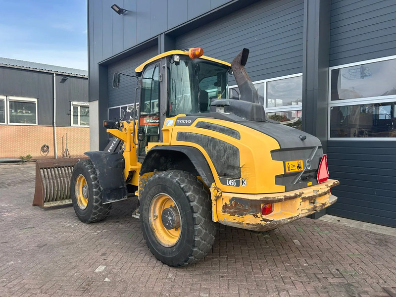 Volvo L45G - Încărcător frontal pe pneuri: Foto 2 Volvo L45G - Încărcător frontal pe pneuri: Foto 2