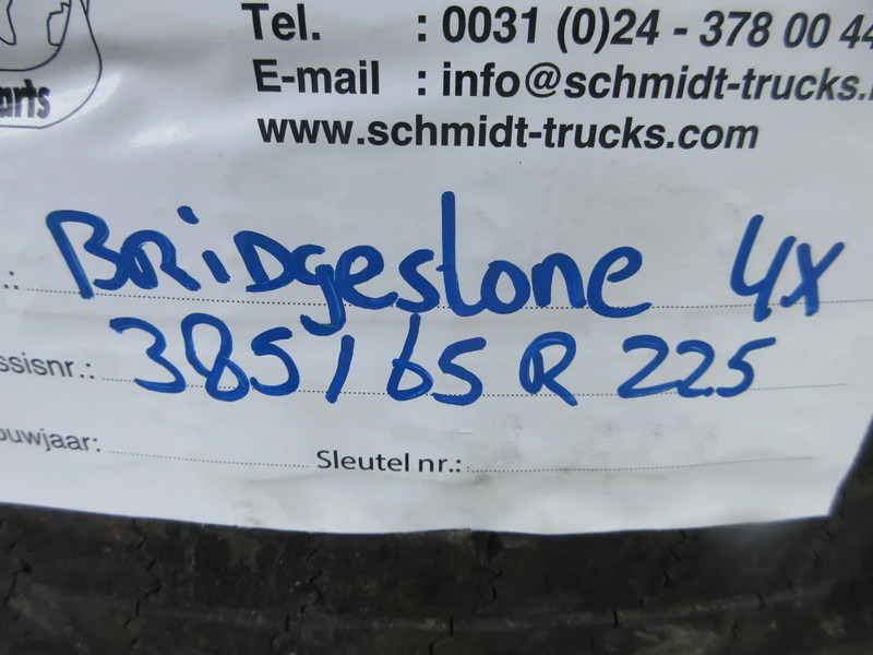 Bridgestone 385 / 65 R 22.5 OPLEGGER BANDEN MET STAAL WIEL - Anvelopă pentru Camion: Foto 5 Bridgestone 385 / 65 R 22.5 OPLEGGER BANDEN MET STAAL WIEL - Anvelopă pentru Camion: Foto 5
