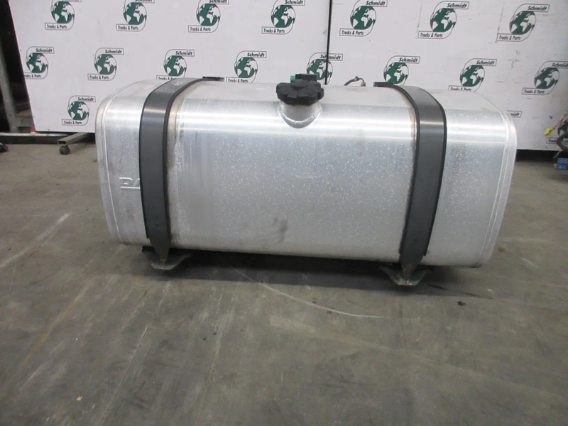 DAF 1681816 // 340 LITER DAF LF 210 EURO 6 MODEL 2020 - Rezervor combustibil pentru Camion: Foto 5 DAF 1681816 // 340 LITER DAF LF 210 EURO 6 MODEL 2020 - Rezervor combustibil pentru Camion: Foto 5