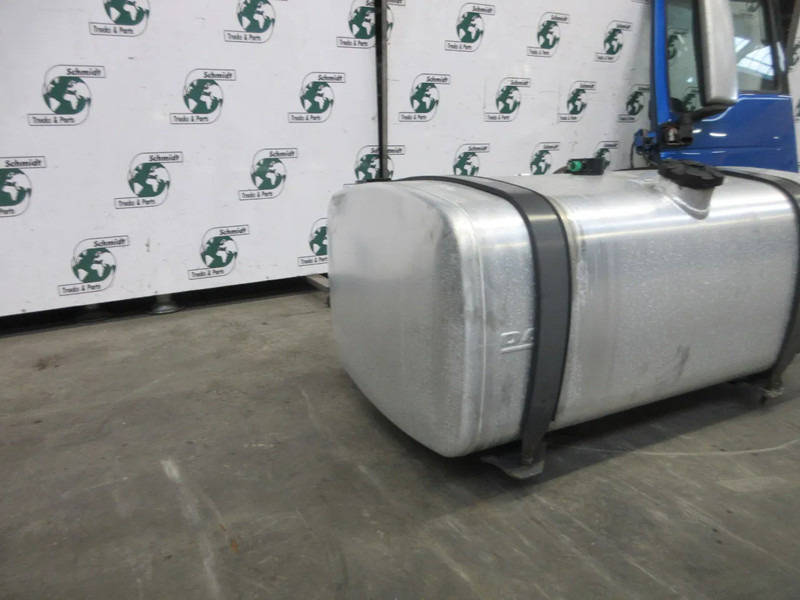 DAF 1681816 // 340 LITER DAF LF 210 EURO 6 MODEL 2020 - Rezervor combustibil pentru Camion: Foto 3 DAF 1681816 // 340 LITER DAF LF 210 EURO 6 MODEL 2020 - Rezervor combustibil pentru Camion: Foto 3