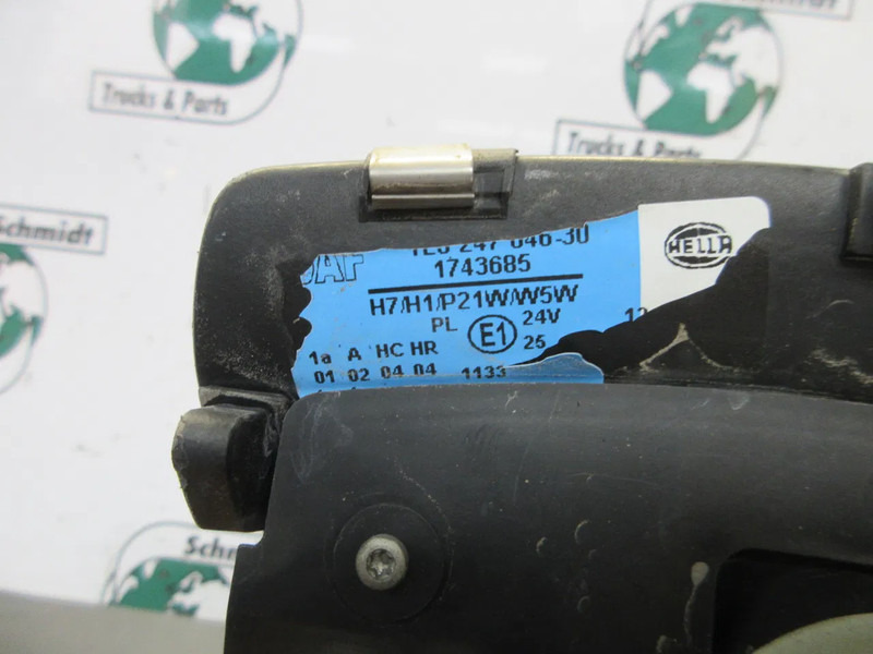 DAF 1743685 // 1743684 KOPLAMP DAF CF 75 EURO 5 R+L - Far pentru Camion: Foto 5 DAF 1743685 // 1743684 KOPLAMP DAF CF 75 EURO 5 R+L - Far pentru Camion: Foto 5