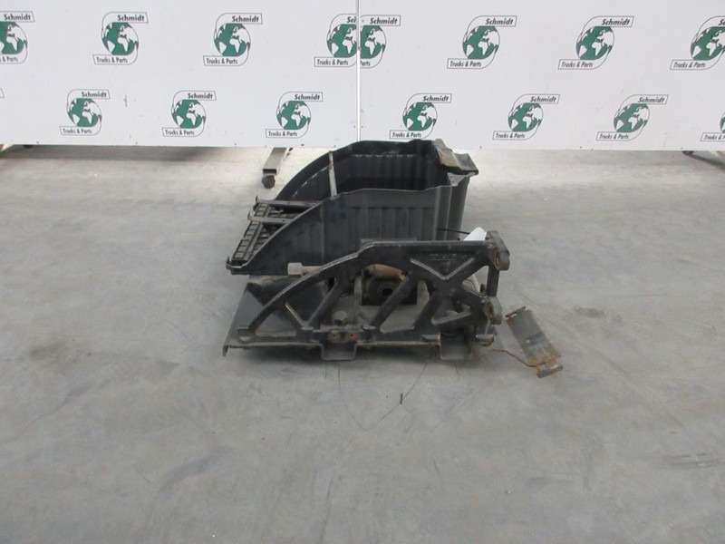 DAF 19226980/2049055 ACCUDEKSEL MET BANDEN LIER XF CF EURO 6 - Acumulator pentru Camion: Foto 4 DAF 19226980/2049055 ACCUDEKSEL MET BANDEN LIER XF CF EURO 6 - Acumulator pentru Camion: Foto 4