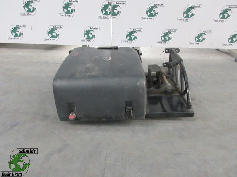 DAF 19226980/2049055 ACCUDEKSEL MET BANDEN LIER XF CF EURO 6 - Acumulator pentru Camion: Foto 1 DAF 19226980/2049055 ACCUDEKSEL MET BANDEN LIER XF CF EURO 6 - Acumulator pentru Camion: Foto 1