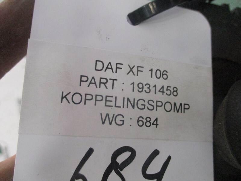 DAF 1931458 koppelingspomp XF CF euro 6 - Ambreiaj și piese pentru Camion: Foto 2 DAF 1931458 koppelingspomp XF CF euro 6 - Ambreiaj și piese pentru Camion: Foto 2