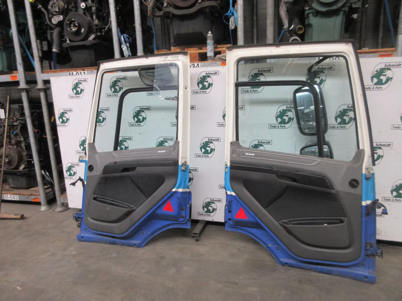 DAF 1950970 // 1950971 DEUR DAF CF EURO 6 MODEL 2018 RECHTS EN LINKS - Uşă și piese pentru Camion: Foto 2 DAF 1950970 // 1950971 DEUR DAF CF EURO 6 MODEL 2018 RECHTS EN LINKS - Uşă și piese pentru Camion: Foto 2