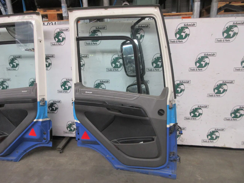 DAF 1950970 // 1950971 DEUR DAF CF EURO 6 MODEL 2018 RECHTS EN LINKS - Uşă și piese pentru Camion: Foto 5 DAF 1950970 // 1950971 DEUR DAF CF EURO 6 MODEL 2018 RECHTS EN LINKS - Uşă și piese pentru Camion: Foto 5