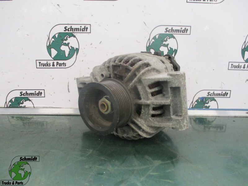 DAF 2025545 Dynamo XF 106 - Alternator pentru Camion: Foto 1 DAF 2025545 Dynamo XF 106 - Alternator pentru Camion: Foto 1