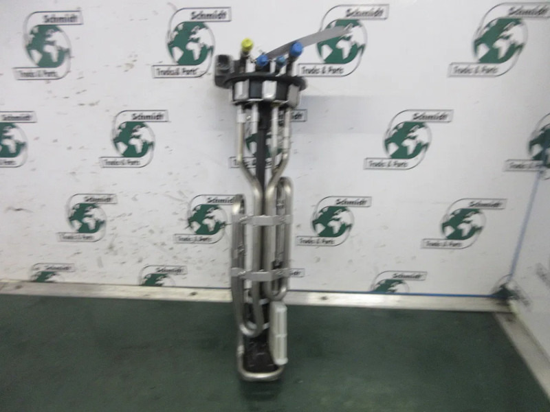 DAF 2465356 AD BLUE AANZUIG SYSTEEM DAF XF CF MODEL 2021 - Sistem de alimentare combustibil pentru Camion: Foto 5 DAF 2465356 AD BLUE AANZUIG SYSTEEM DAF XF CF MODEL 2021 - Sistem de alimentare combustibil pentru Camion: Foto 5