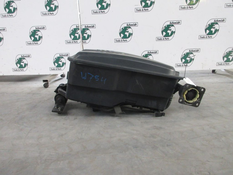 DAF XF 106 1897413 ACCUDEKSEL EURO 6 - Acumulator pentru Camion: Foto 3 DAF XF 106 1897413 ACCUDEKSEL EURO 6 - Acumulator pentru Camion: Foto 3