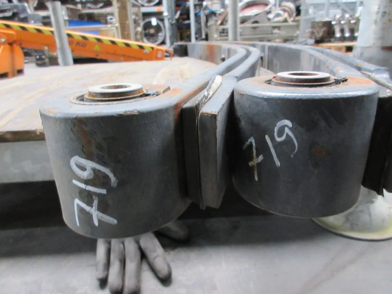 Iveco 41213881 BLADVEER IVECO HI WAY 2'BLADS EURO 6 - Primăvară suspensie/ Foi de arc suspensie pentru Camion: Foto 4 Iveco 41213881 BLADVEER IVECO HI WAY 2'BLADS EURO 6 - Primăvară suspensie/ Foi de arc suspensie pentru Camion: Foto 4