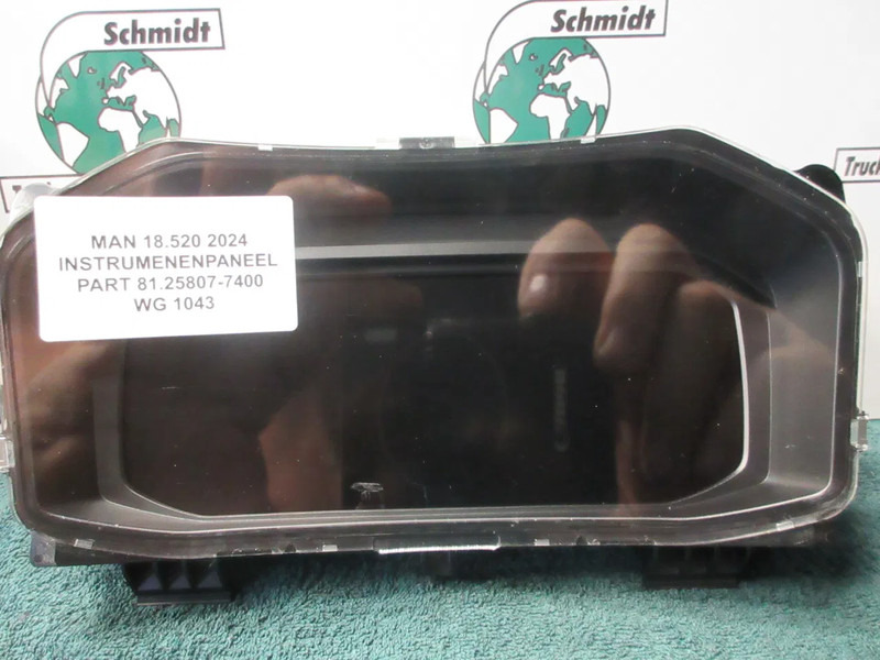 MAN 81.25807-7400 INSTRUMENTEN PANEEL MAN 18.520 MODEL 2024 - Tablou de bord pentru Camion: Foto 5 MAN 81.25807-7400 INSTRUMENTEN PANEEL MAN 18.520 MODEL 2024 - Tablou de bord pentru Camion: Foto 5