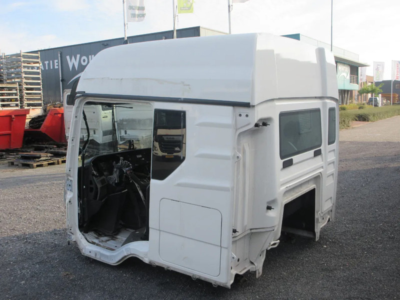 MAN MAN 18.430 TGS NIEUWETYPE MODEL 2023 IS VOOR PART DONER - Cabină și interior pentru Camion: Foto 5 MAN MAN 18.430 TGS NIEUWETYPE MODEL 2023 IS VOOR PART DONER - Cabină și interior pentru Camion: Foto 5