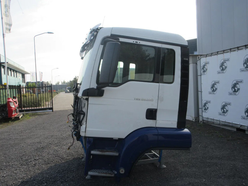 MAN MAN 26.320 TGS CABINE DAG UITVOERING MODEL 2016 EURO 6 - Cabină și interior pentru Camion: Foto 3 MAN MAN 26.320 TGS CABINE DAG UITVOERING MODEL 2016 EURO 6 - Cabină și interior pentru Camion: Foto 3