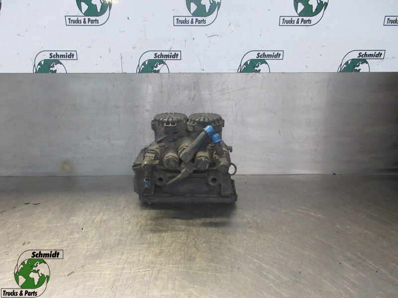 Mercedes-Benz A 000 429 58 24 EBS Modulator ACTOS EURO 6 - Piese frână pentru Camion: Foto 1 Mercedes-Benz A 000 429 58 24 EBS Modulator ACTOS EURO 6 - Piese frână pentru Camion: Foto 1