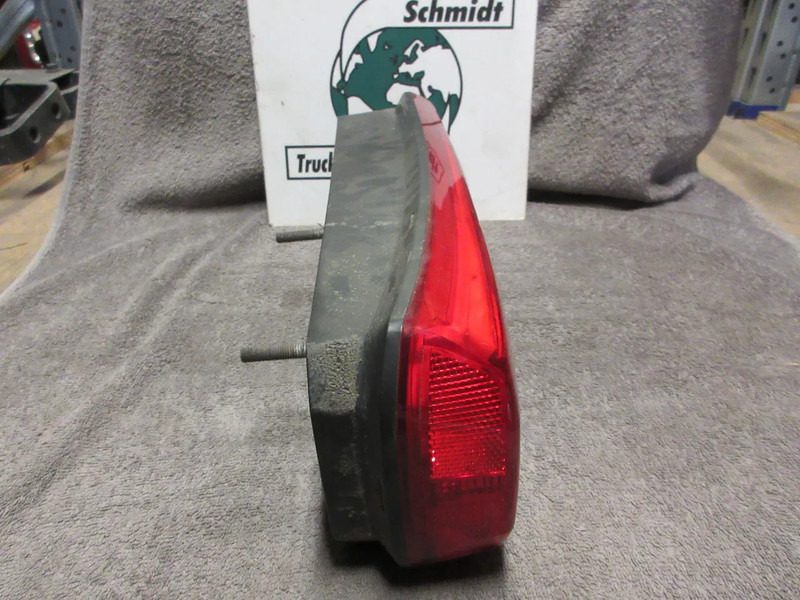 Mercedes-Benz A 003 554 61 03 ACHTERLAMP MERCEDES BENZ 1845 MP4 EURO 6 LINKS - Coada lumini pentru Camion: Foto 2 Mercedes-Benz A 003 554 61 03 ACHTERLAMP MERCEDES BENZ 1845 MP4 EURO 6 LINKS - Coada lumini pentru Camion: Foto 2