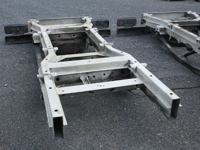 Mercedes-Benz SPRINTER CHASSIS 2 X OP VOORRAAD 515 & 516 MODEL 2023 - Cadru/ Şasiu pentru Autoutilitară: Foto 5 Mercedes-Benz SPRINTER CHASSIS 2 X OP VOORRAAD 515 & 516 MODEL 2023 - Cadru/ Şasiu pentru Autoutilitară: Foto 5