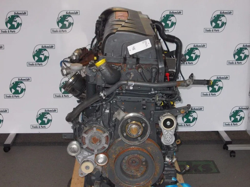 Renault 21327060//21346183//318946 //DXI 13 480 PK EEV EURO 5 - Motor pentru Camion: Foto 2 Renault 21327060//21346183//318946 //DXI 13 480 PK EEV EURO 5 - Motor pentru Camion: Foto 2