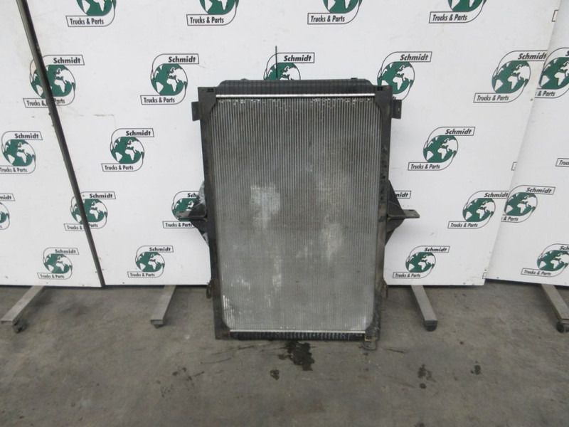 Renault MAGNUM 7484201967 RADIATEUR EURO 5 - Radiator pentru Camion: Foto 4 Renault MAGNUM 7484201967 RADIATEUR EURO 5 - Radiator pentru Camion: Foto 4