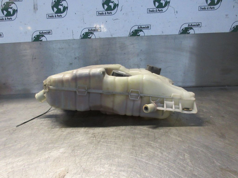Renault PREMIUM 7420828416 EXPANSIEVAT EURO 5 - Vas de expansiune pentru Camion: Foto 3 Renault PREMIUM 7420828416 EXPANSIEVAT EURO 5 - Vas de expansiune pentru Camion: Foto 3