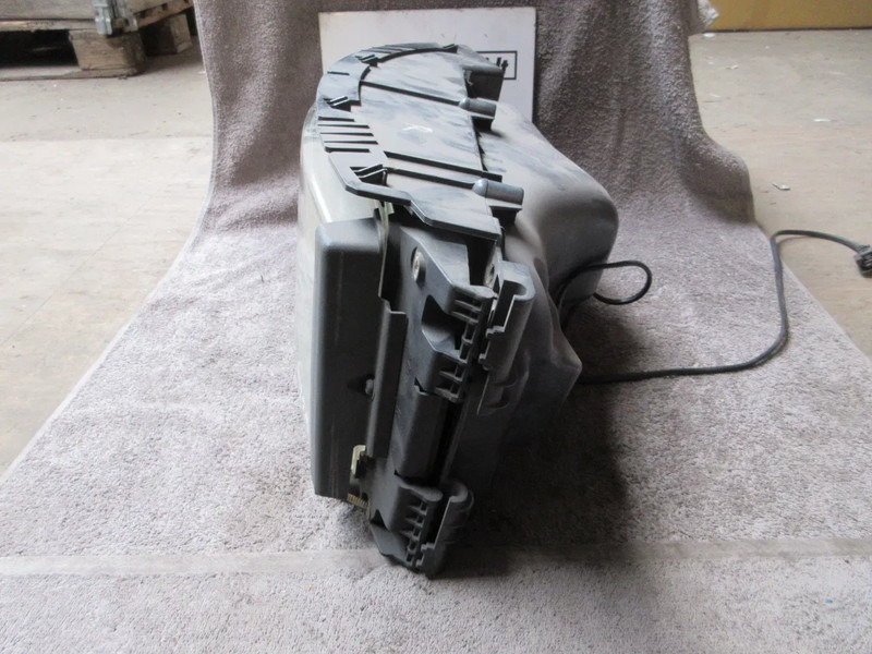 Scania 1732510 // 1467003 SCANIA R 420 KOPLAMP RECHTS EURO 5 - Far pentru Camion: Foto 4 Scania 1732510 // 1467003 SCANIA R 420 KOPLAMP RECHTS EURO 5 - Far pentru Camion: Foto 4